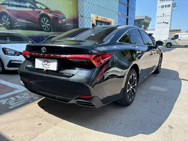 Toyota Avalon — Фото автомобиля 6