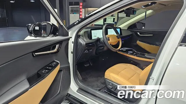 Kia EV6 — Фото автомобиля 10