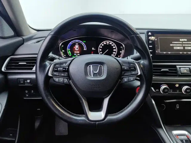 Honda Accord — Фото автомобиля 15