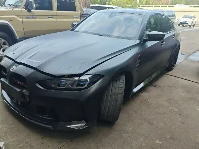 Фотография автомобиля — BMW M3