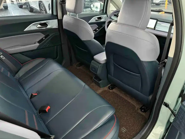Geely Geometry E Firefly — Фото автомобиля 15