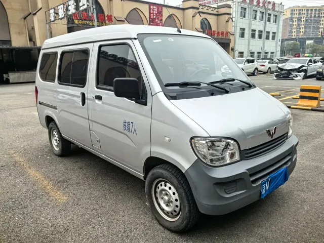 Wuling Zhiguang — Фото автомобиля 3