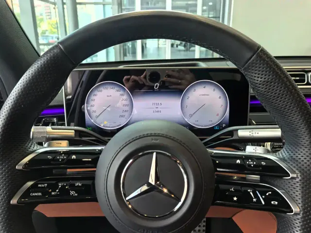 Mercedes-Benz S-Class — Фото автомобиля 8