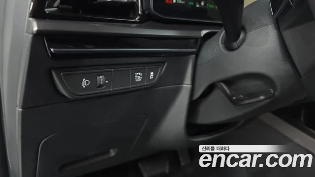 Kia Niro Prestige — Фото автомобиля 18