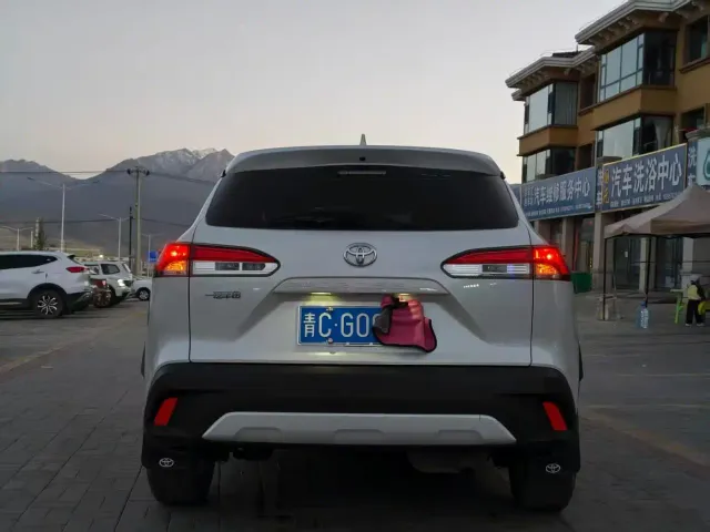 Toyota Corolla Cross — Фото автомобиля 6