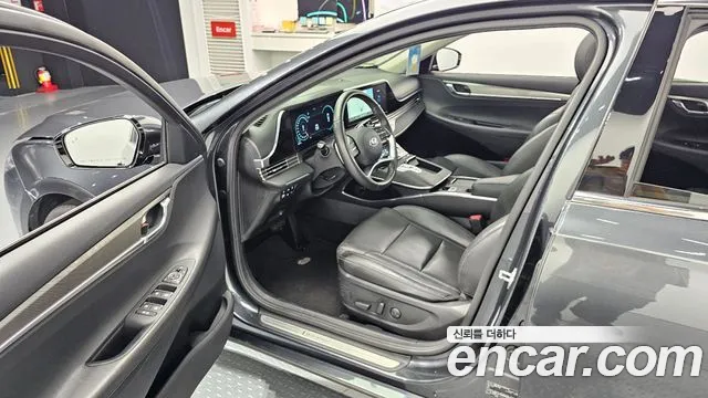 Hyundai Grandeur Новый Grandeur IG — Фото автомобиля 10