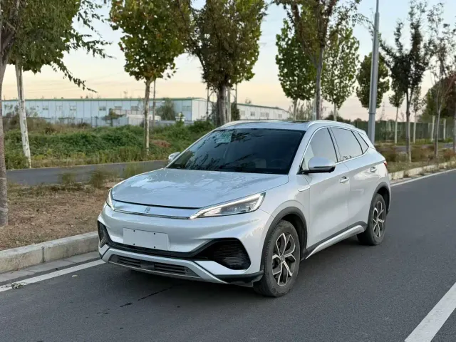 Фотография автомобиля — BYD Yuan PLUS