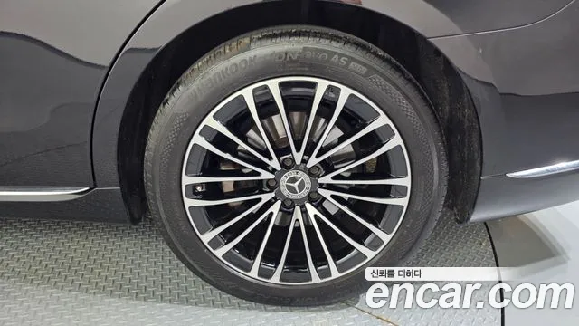 Mercedes-Benz S-Class S-класс W223 — Фото автомобиля 17