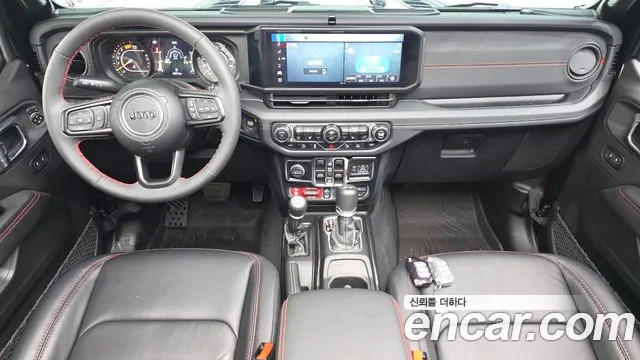 Jeep Wrangler — Фото автомобиля 10