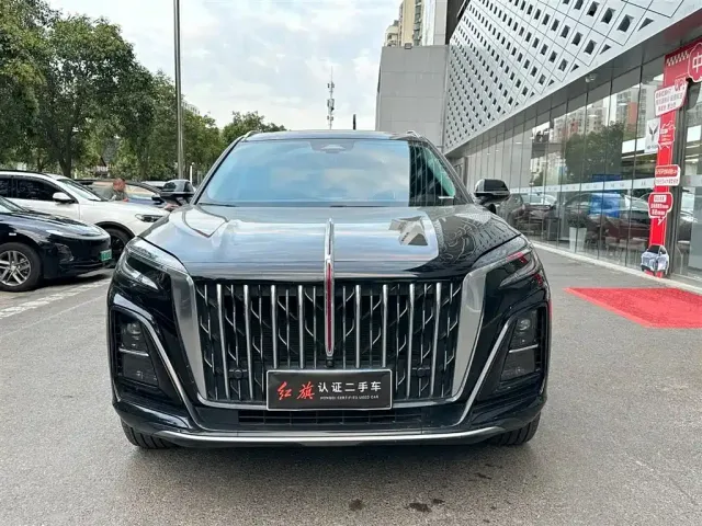 Hongqi HS3 — Фото автомобиля 2