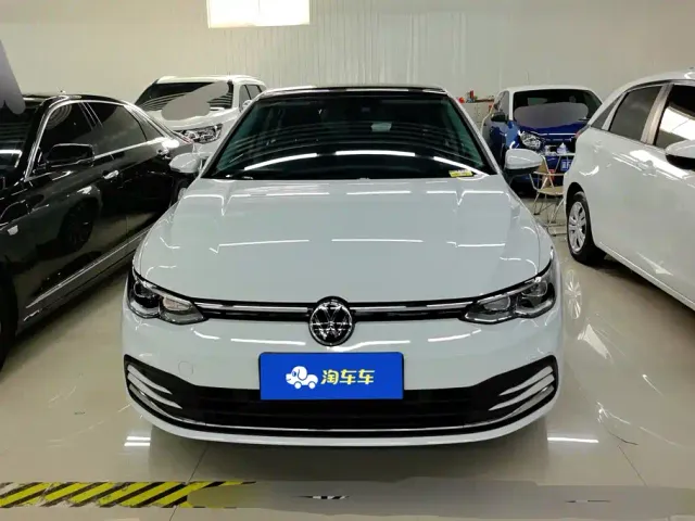 Volkswagen Golf — Фото автомобиля 2