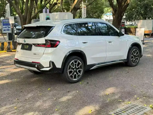 BMW X1 — Фото автомобиля 6