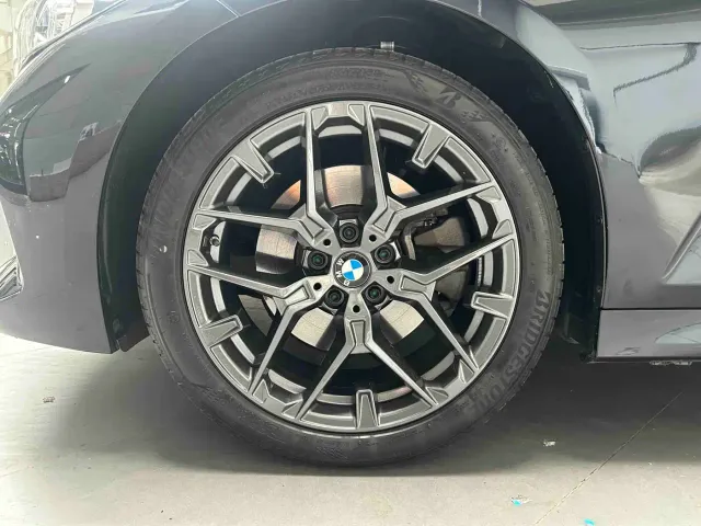 BMW 3 Series — Фото автомобиля 3