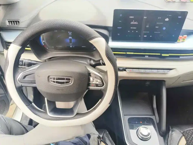 Geely Geometry EX3 Kung Fu Bull — Фото автомобиля 12