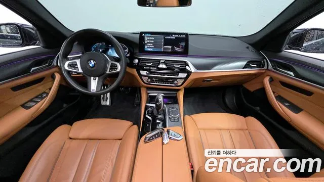 BMW 5-Series — Фото автомобиля 7
