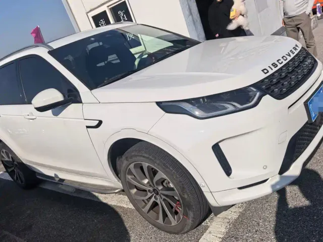 Land Rover Discovery Sport — Фото автомобиля 2