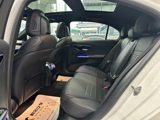 Mercedes-Benz C-Class — Фото автомобиля 8