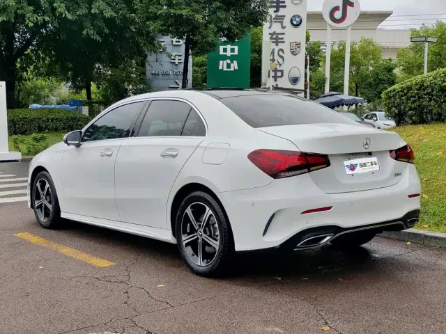 Mercedes-Benz A-Class — Фото автомобиля 4