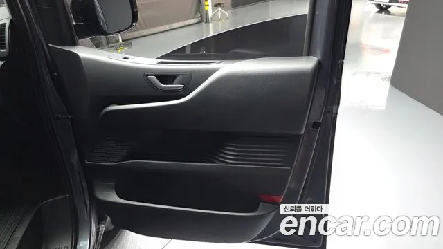 Hyundai Staria Staria Карго 5 мест — Фото автомобиля 23