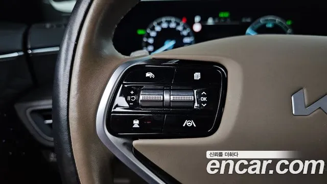 Kia K8 Signature — Фото автомобиля 24