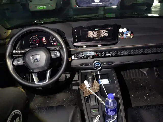 Honda Accord — Фото автомобиля 12