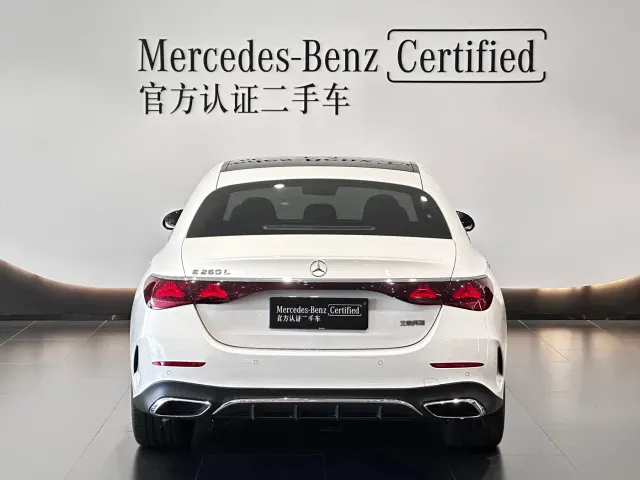 Mercedes-Benz E-Class — Фото автомобиля 5