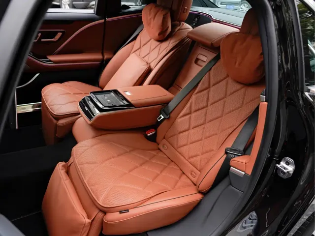 Mercedes-Benz Maybach S-Class — Фото автомобиля 18