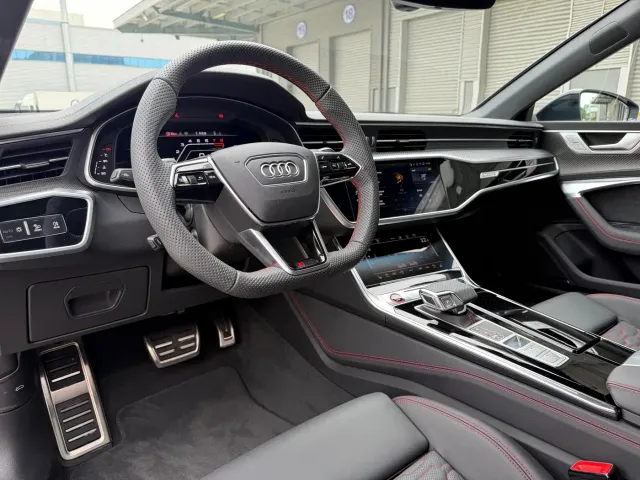 Audi RS 7 — Фото автомобиля 7