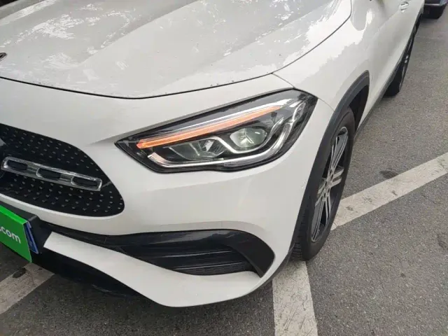 Mercedes-Benz GLA-Class — Фото автомобиля 23