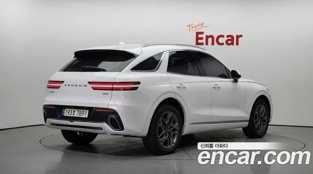 Genesis GV70 — Фото автомобиля 2