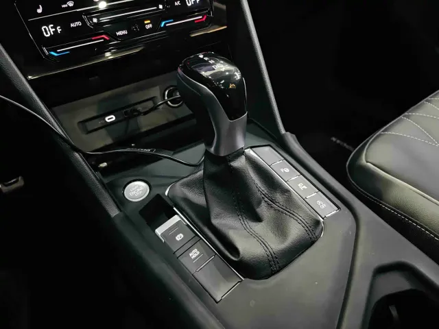 Volkswagen Tiguan L — Фото автомобиля 21