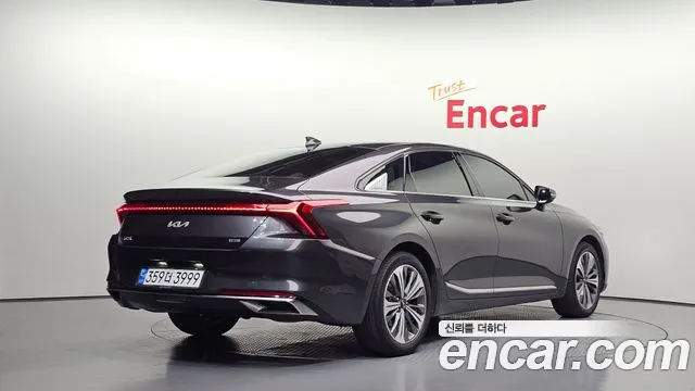 Kia K8 Hybrid — Фото автомобиля 2