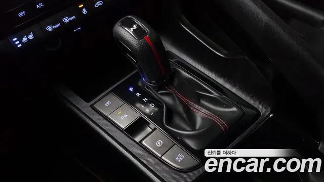 Hyundai Avante CN7 — Фото автомобиля 9