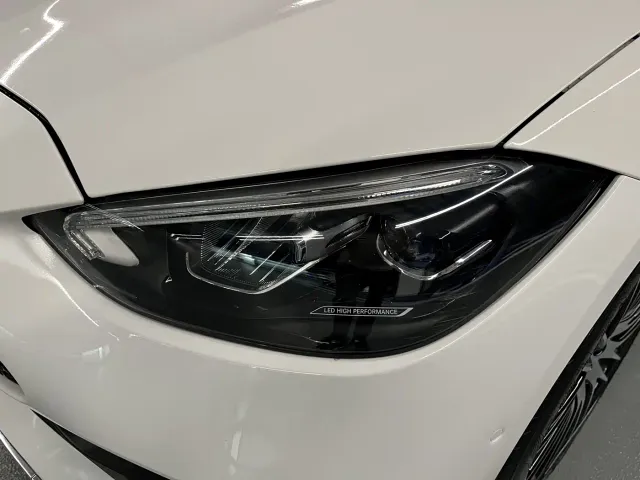 Mercedes-Benz C-Class — Фото автомобиля 4