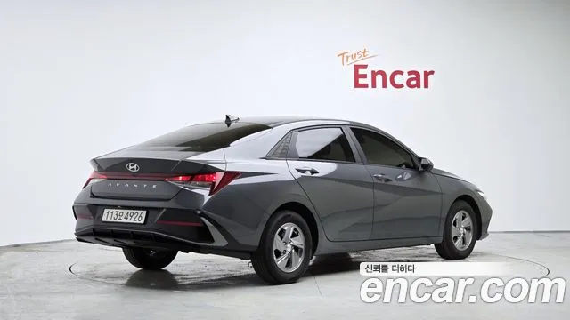 Hyundai Avante — Фото автомобиля 2