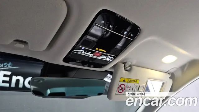 Hyundai Grandeur Grandeur (GN7) 3.5 Бензин 2WD — Фото автомобиля 16