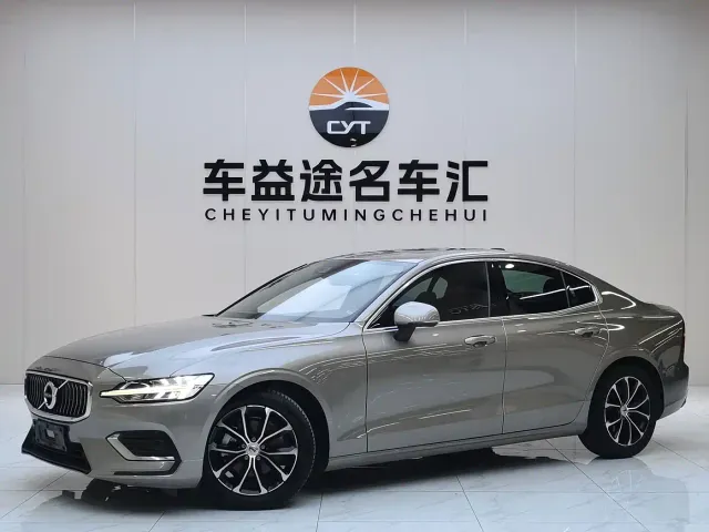 Фотография автомобиля — Volvo S60
