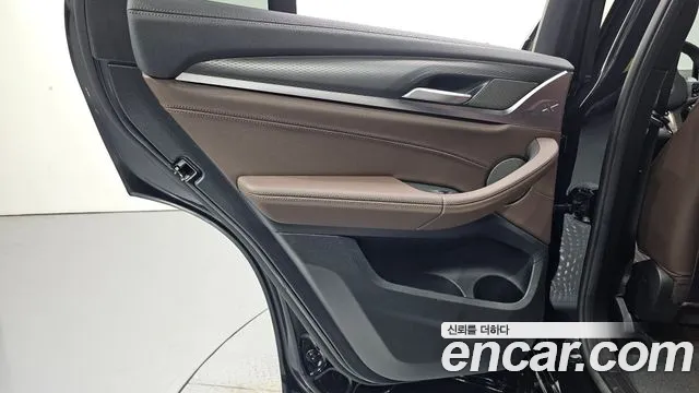 BMW X4 xDrive20i M Sport Pro Special Edition — Фото автомобиля 25