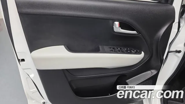 Kia RAY Новый Kia Ray Signature — Фото автомобиля 23