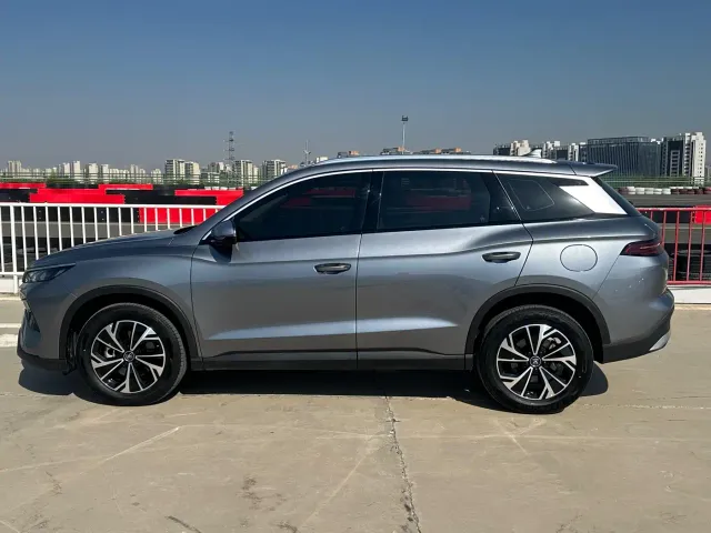 BYD Song Pro — Фото автомобиля 5