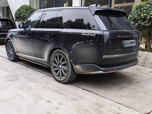 Land Rover Range Rover — Фото автомобиля 2