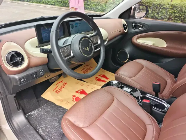 Wuling Bingo — Фото автомобиля 8