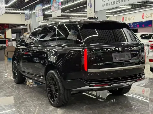 Land Rover Range Rover — Фото автомобиля 7
