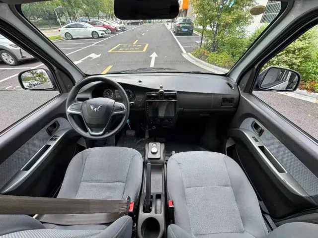 Wuling Rongguang EV — Фото автомобиля 5
