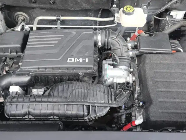 BYD Song Pro — Фото автомобиля 10