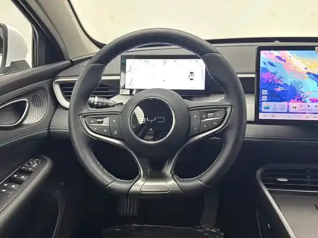 BYD Seal 05 DM-i — Фото автомобиля 13