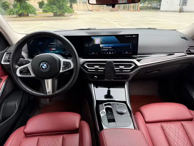 BMW i3 — Фото автомобиля 6