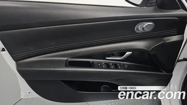 Hyundai Avante — Фото автомобиля 13