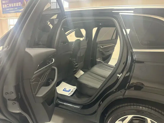 Geely Xingyue L — Фото автомобиля 12