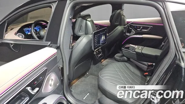 Mercedes-Benz EQS — Фото автомобиля 26